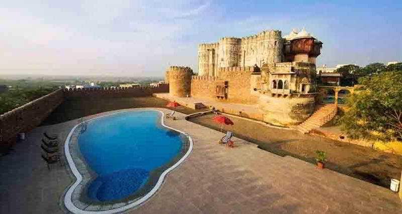 Atulya Fort Khejarla Exterior foto