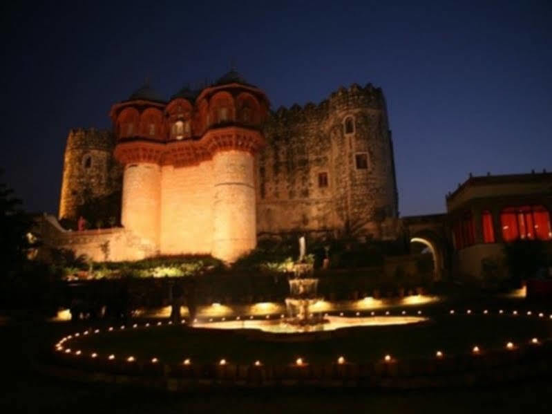 Atulya Fort Khejarla Exterior foto