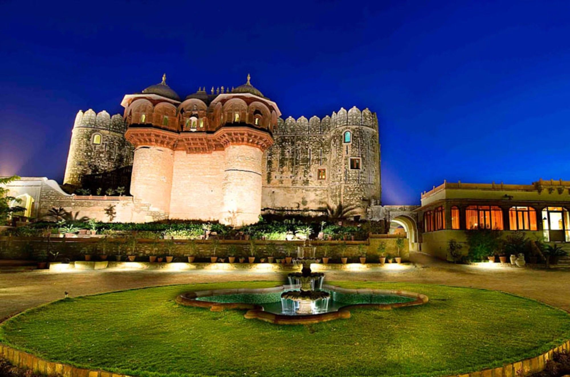 Atulya Fort Khejarla Exterior foto