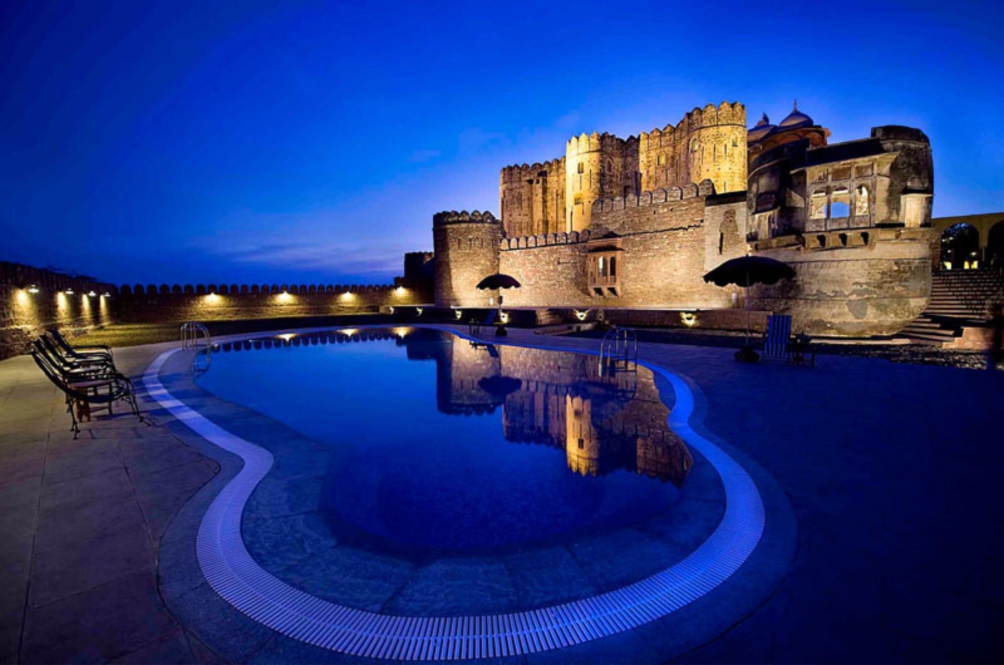 Atulya Fort Khejarla Exterior foto